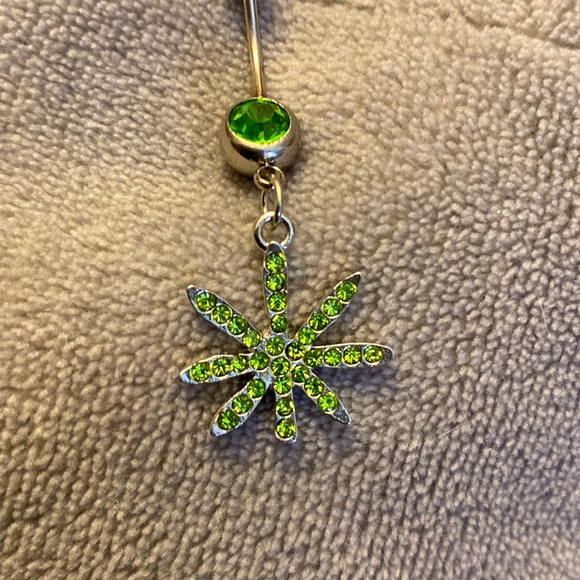 Green leaf belly button ring. Navel ring - Picture 2 of 2